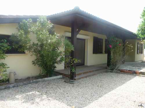 Maison plain pied 110m² 3 chambres garage 969m² de terrain Cestas Bourg