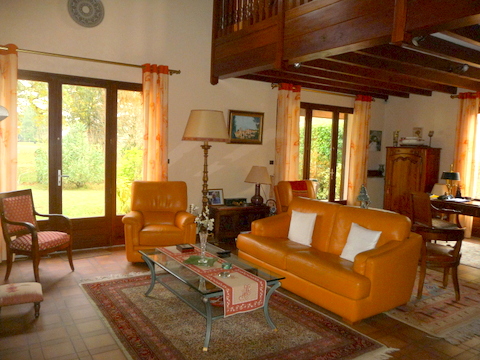 Maison 205m², 5 chambres sur 845m² GRADIGNAN CENTRE