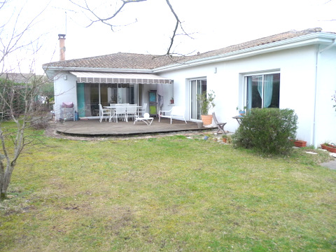 Maison 6 chambres sur 1023m² avec piscine CESTAS 