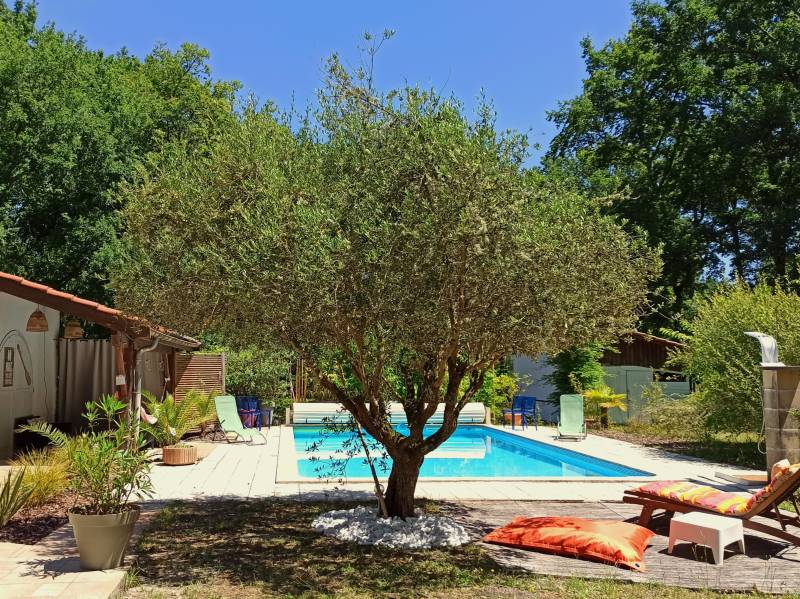 CESTAS, propriété de 190m² avec 5 chambres dans un environnement exceptionnel