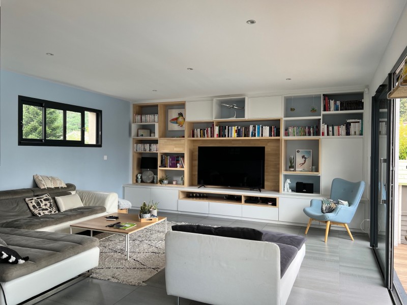 CESTAS, maison de plain pied de 137m², en parfait état, 4 chambres, parcelle de 1026m² avec piscine et garage