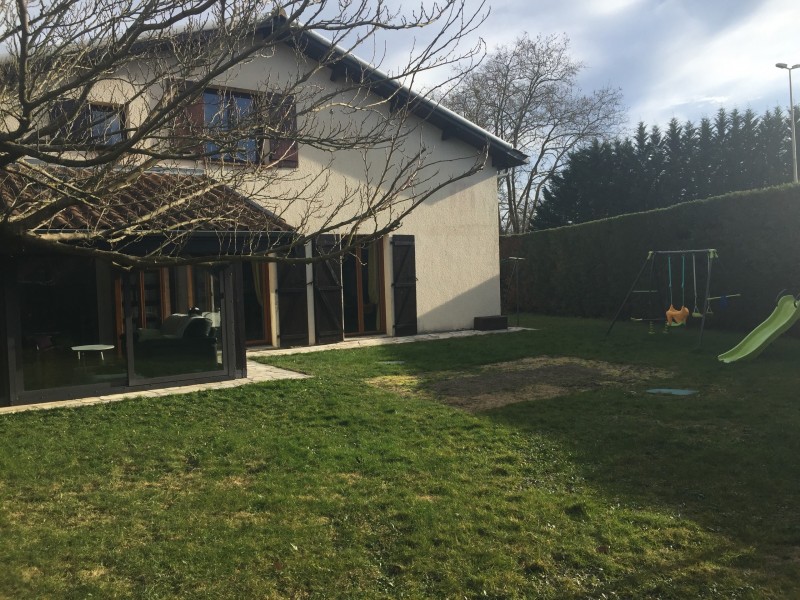 Maison traditionnelle à étage, CESTAS Réjouit, 160m², 4 chambres sur 728m² de jardin clos et arboré