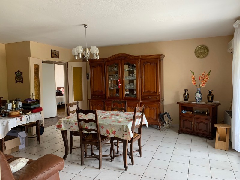 maison plain-pied, double séjour et 2 chambres