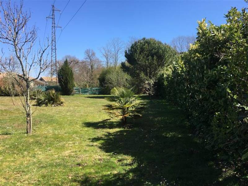 A vendre terrain 823m² Cestas
