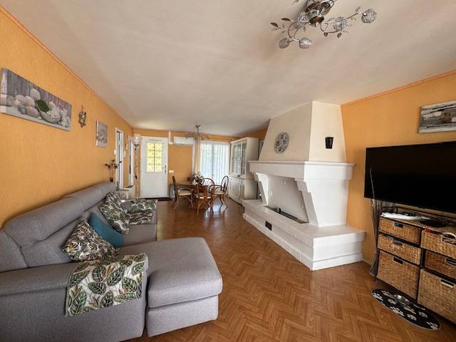 CANEJAN maison de plain pied, 3 chambres avec jardin et garage