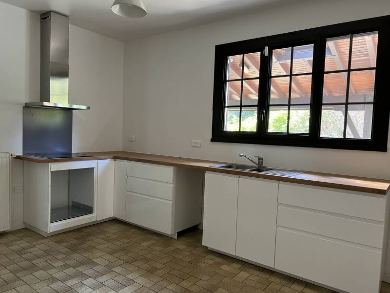 recherche maison dans secteur calme Cestas