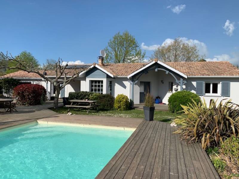 Maison de plain pied, 152m² et belle parcelle de 5441m²
