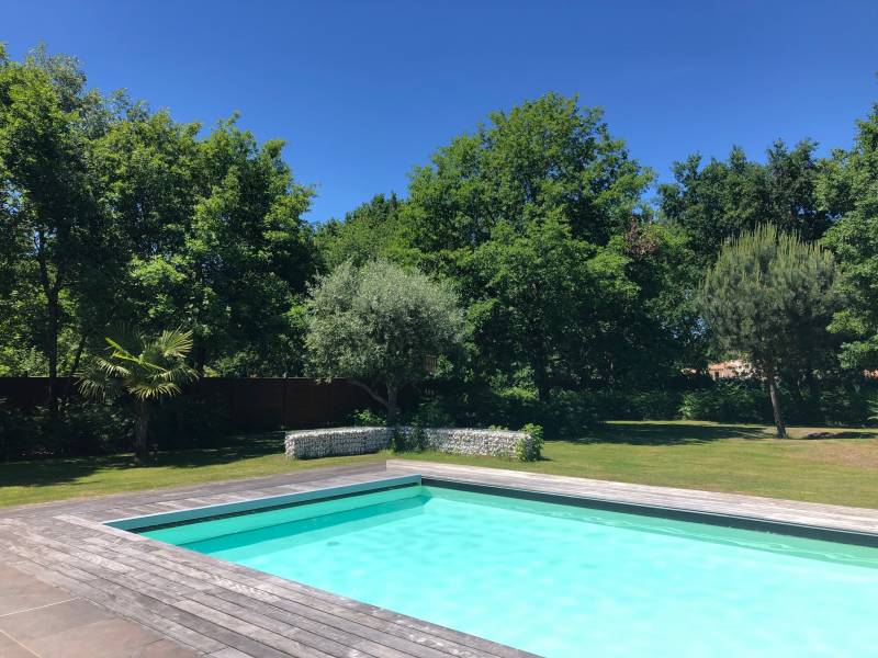 acheter une maison avec piscine au coeur de cestas