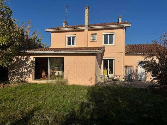CESTAS , maison individuelle à étage de 158m² avec 4 chambres, jardin et garage