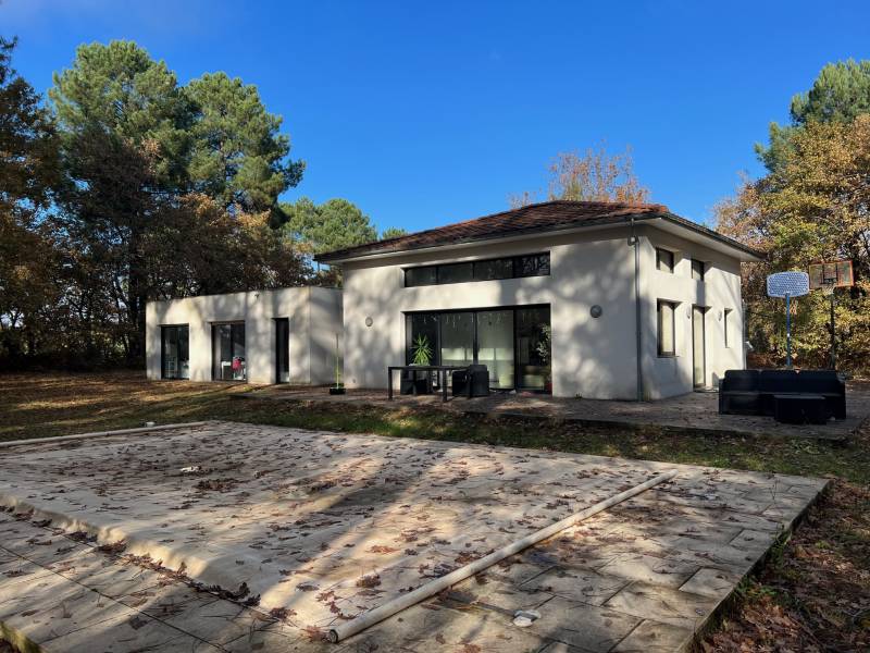 recherche maison contemporaine à Cestas