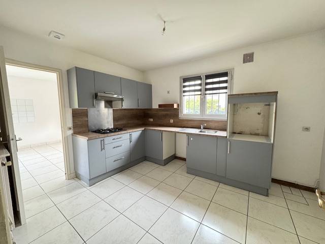 maison à étage à vendre sur Gradignan, 3 chambres et un bureau