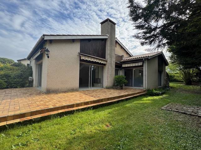 maison à étage à vendre sur Gradignan, 3 chambres et un bureau