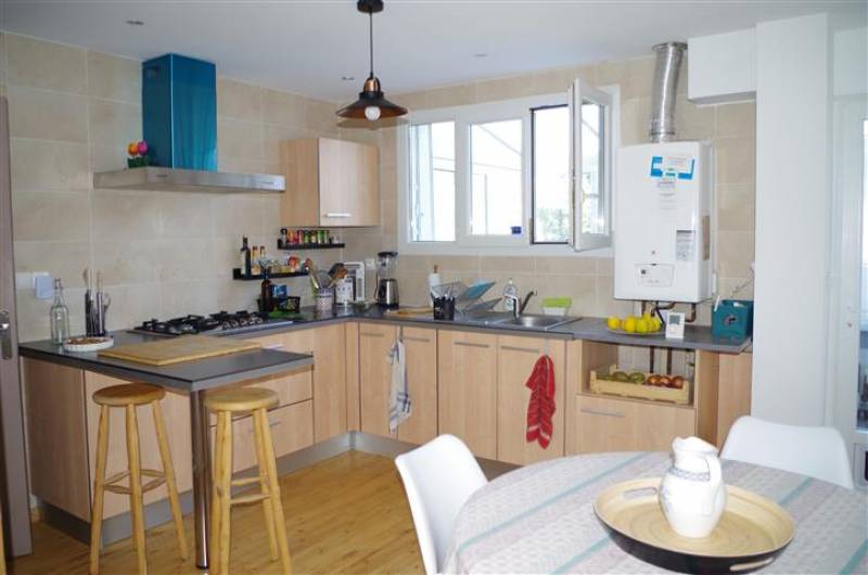 Maison 101m² avec cuisine spacieuse