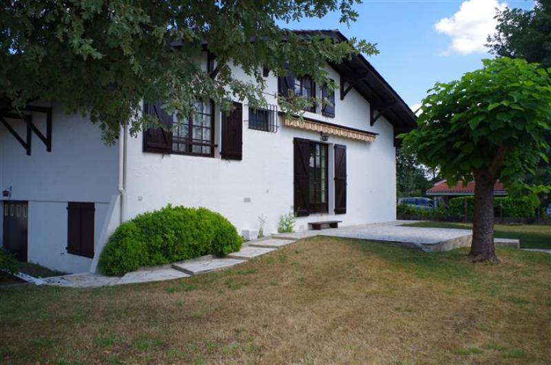 Cestas bourg, maison 102 m² au calme