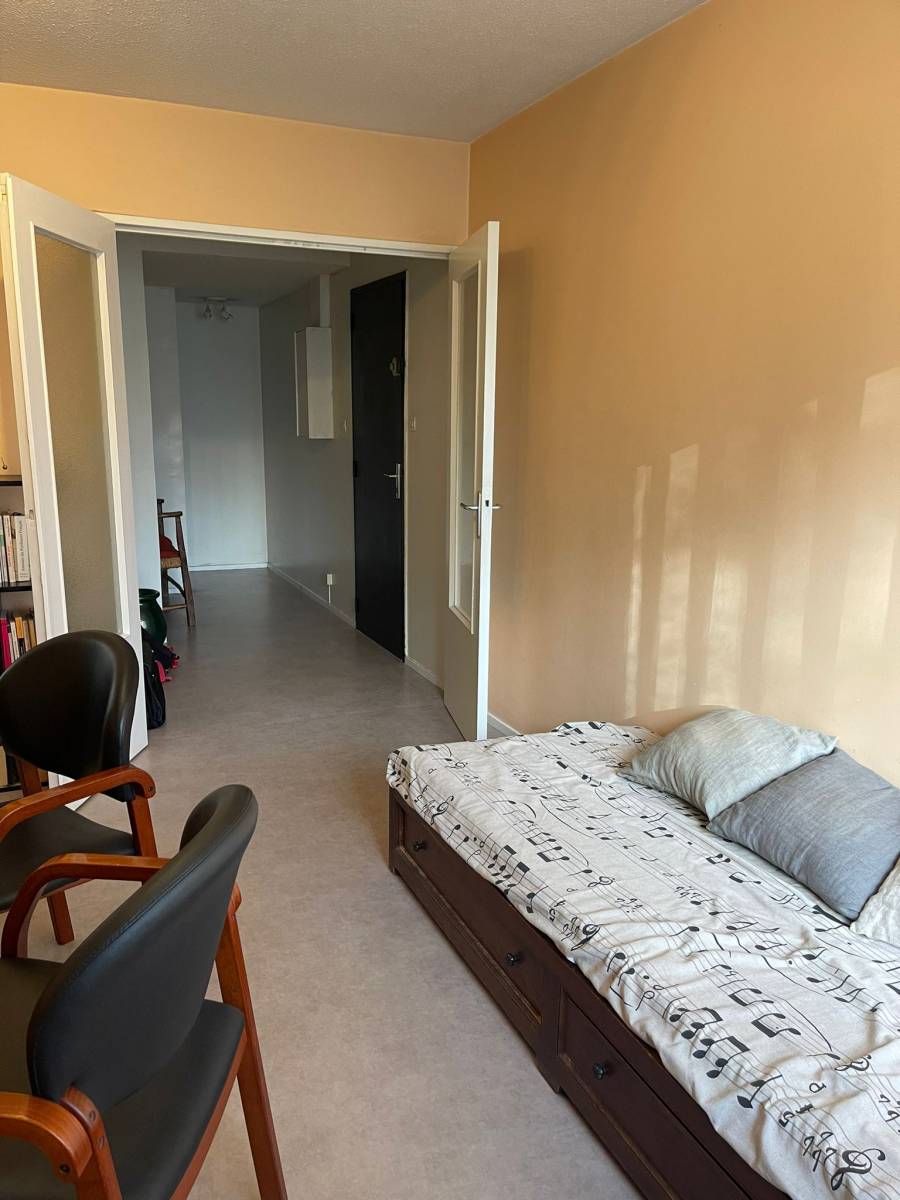 GRADIGNAN, appartement T1 bis, 40.86m², avec place de parking