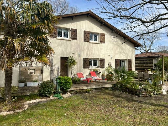 Maison cestas bourg 4 chambres