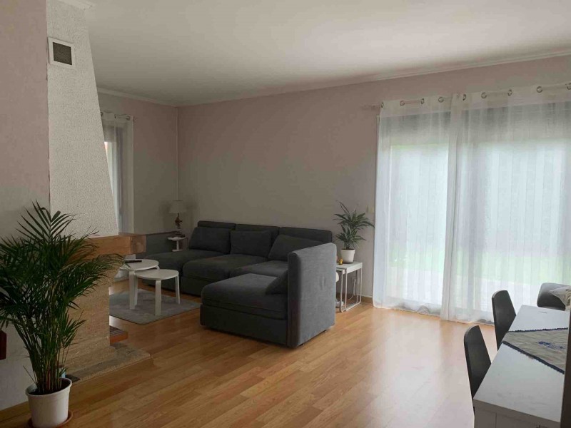 Maison traditionnelle à étage cestas réjouit 115m², 4 chambres sur parcelle de 654m² avec pisicne