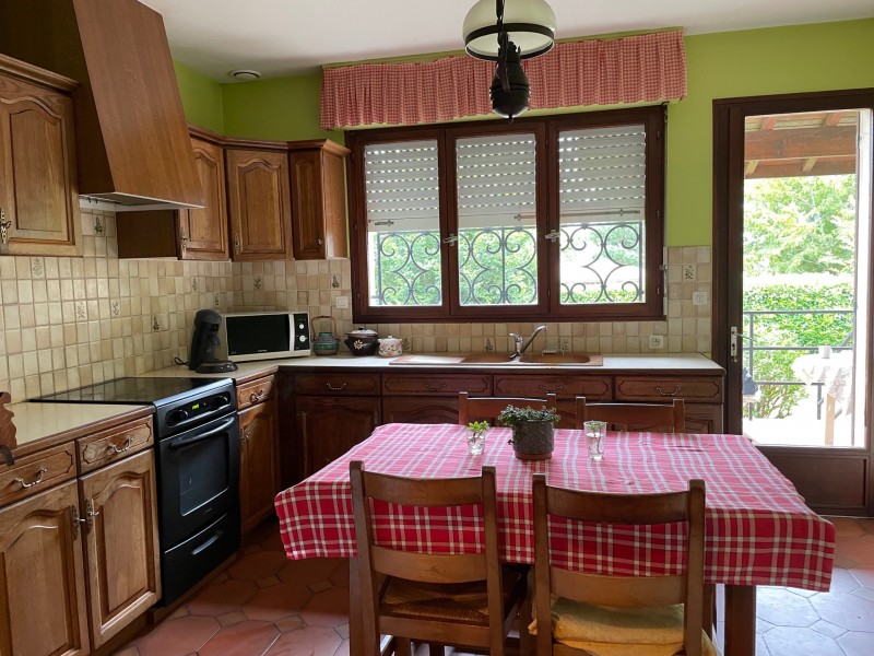 Maison traditionnelle 3 chambres à étage sur Léognan