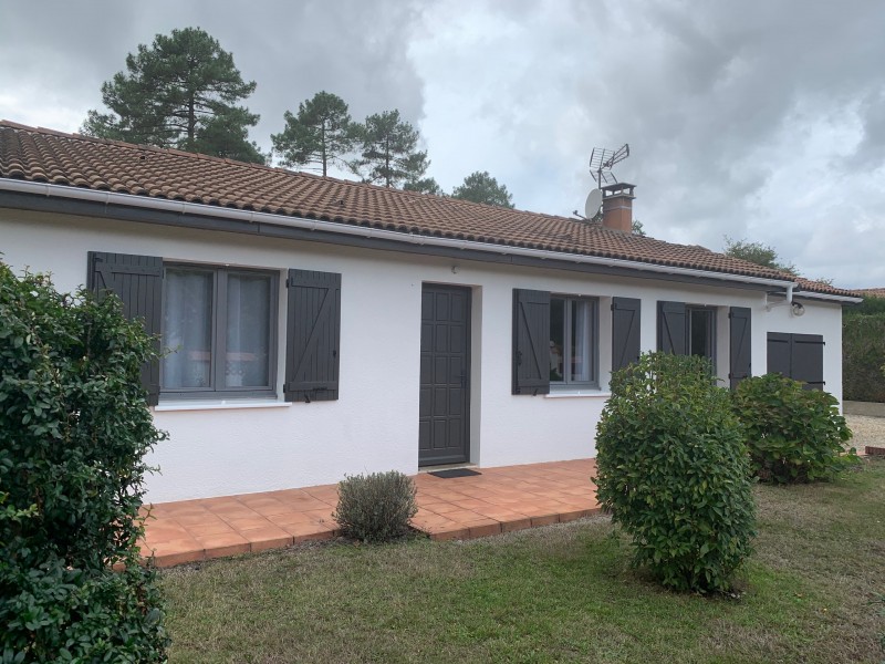 Maison individuelle de plain-pied, 80m² environ, CESTAS Réjouit, 2 chambres, garage et parcelle de 1055m²