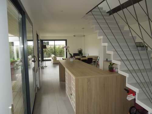 Maison d'architecte 175m²  4 chambres piscine à CESTAS GAZINET