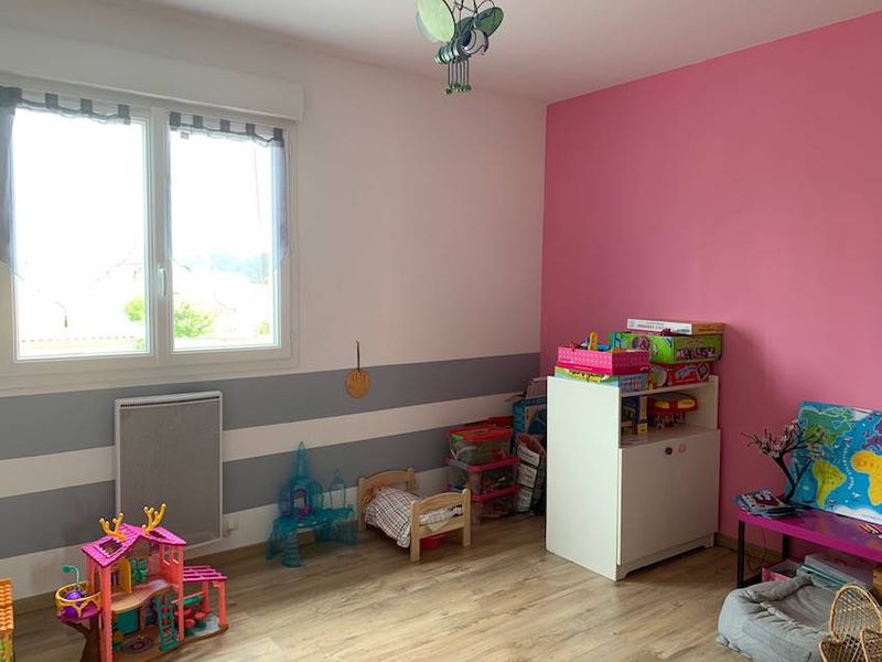 Charmante maison à étage CESTAS GAZINET  d'environ 135m², 4 chambres sur parcelle de 366m²