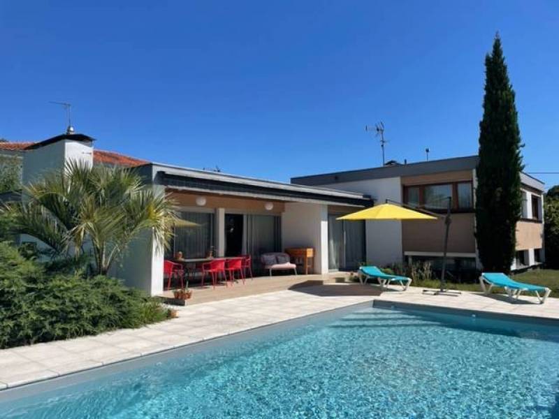 GRADIGNAN maison 4 chambres