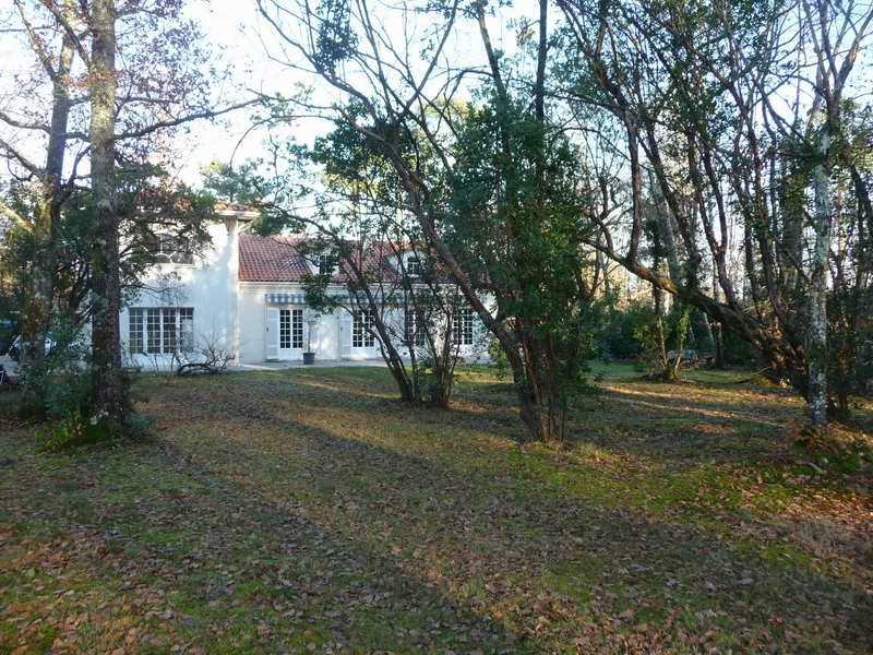 MAISON 6 CHAMBRES 268M² SUR 3174M² AVEC PISCINE GARAGE 63M² CESTAS REJOUIT