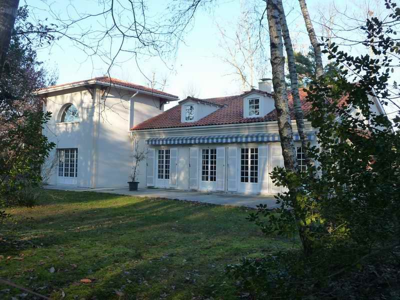 MAISON 6 CHAMBRES 268M² SUR 3174M² AVEC PISCINE GARAGE 63M² CESTAS REJOUIT