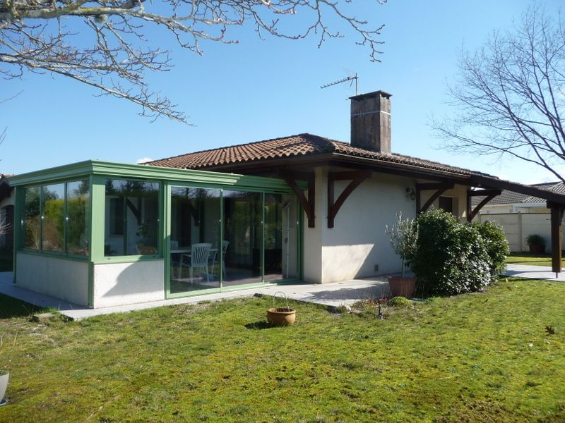 Belle maison de plain pied avec 3 chambres à découvrir entre  Cestas Réjouit et le Bourg