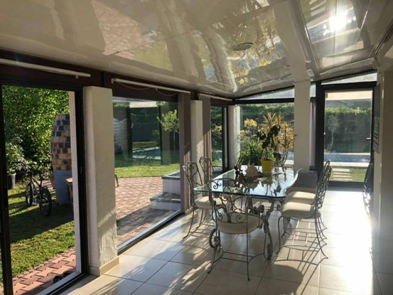 PESSAC MAGONTY, agréable maison à étage de 132m², 3 chambres sur 728m² de parcelle avec piscine